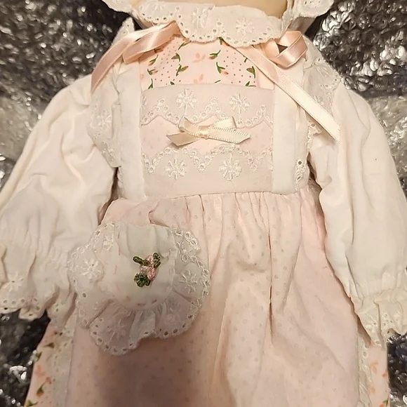 Porcelain Doll - Picture 2 of 4